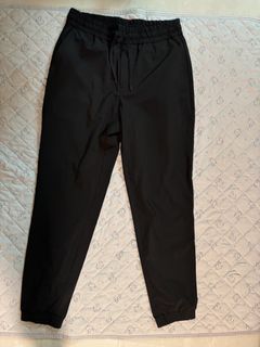 (Category: ) located in . Submitted by gardenbyfashion (Listing ID 1464571763, Image 1). Description: .