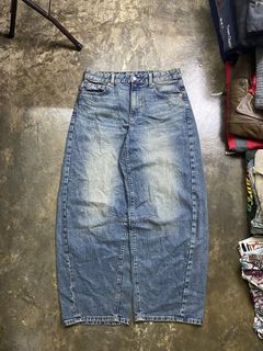 (Category: ) located in . Submitted by greendaythrift_ (Listing ID 1464686049, Image 1). Description: .
