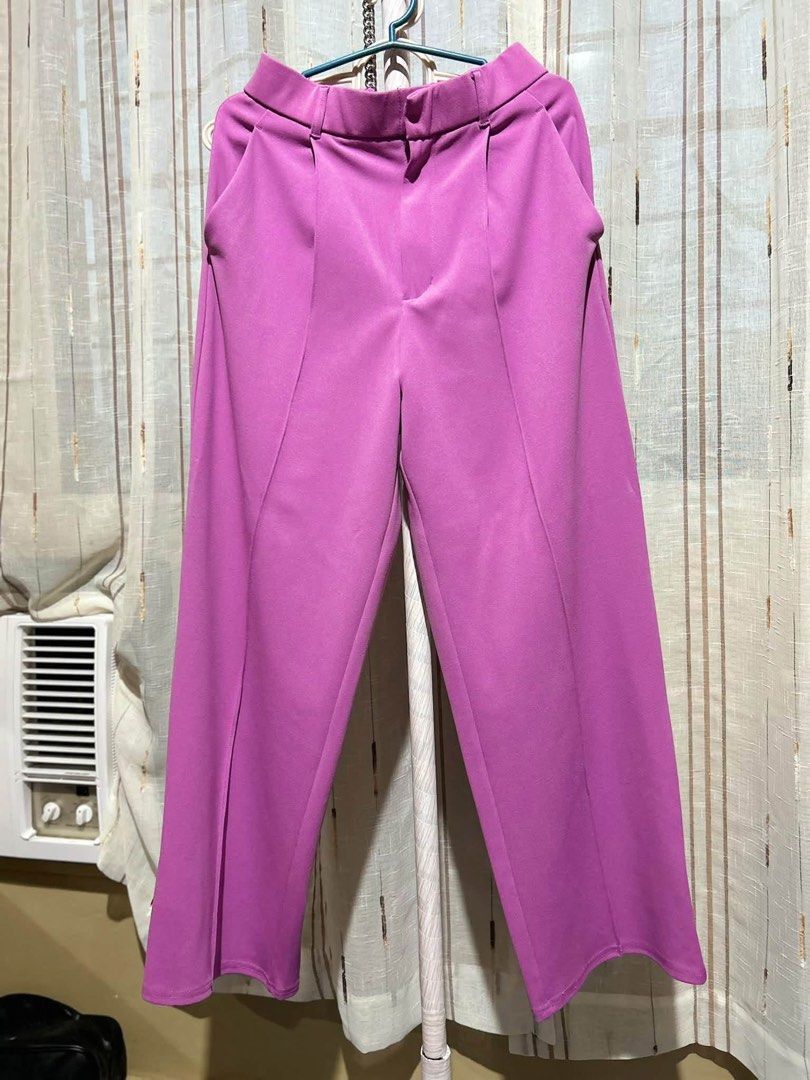 GU trouser (Category: Other Bottoms) located in Abulug. Submitted by new.affordalux (Listing ID 1464638457, Image 1). Description: size 26-28.