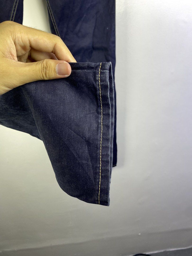 Gucci Dark Wash Denim Jeans (Category: Jeans) located in Manila. Submitted by declutterpromax (Listing ID 1464603412, Image 3). Description: - Authentic Gucci dark wash denim jeans - Classic five-pocket styling - Straight leg fit - Made in Italy - Perfect staple piece for your wardrobe - Please check photos for condition details.