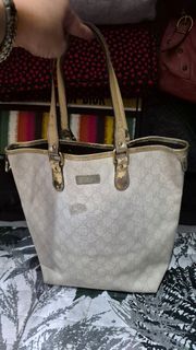 (Category: ) located in . Submitted by jhaz_bags (Listing ID 1464714623, Image 1). Description: .