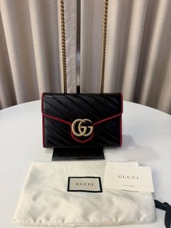(Category: ) located in . Submitted by signature.goods (Listing ID 1464604088, Image 1). Description: .