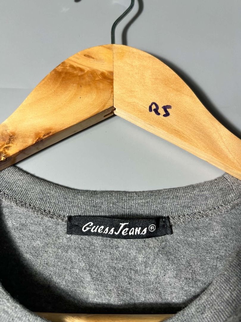 GUESS (Category: Blouses) located in General Santos City (Dadiangas). Submitted by arjay_genita (Listing ID 1464768621, Image 3). Description: Guess ‼️Size Xs (16/24) ‼️Excellent condition ‼️Color rate 9.5./10 ‼️No issue.