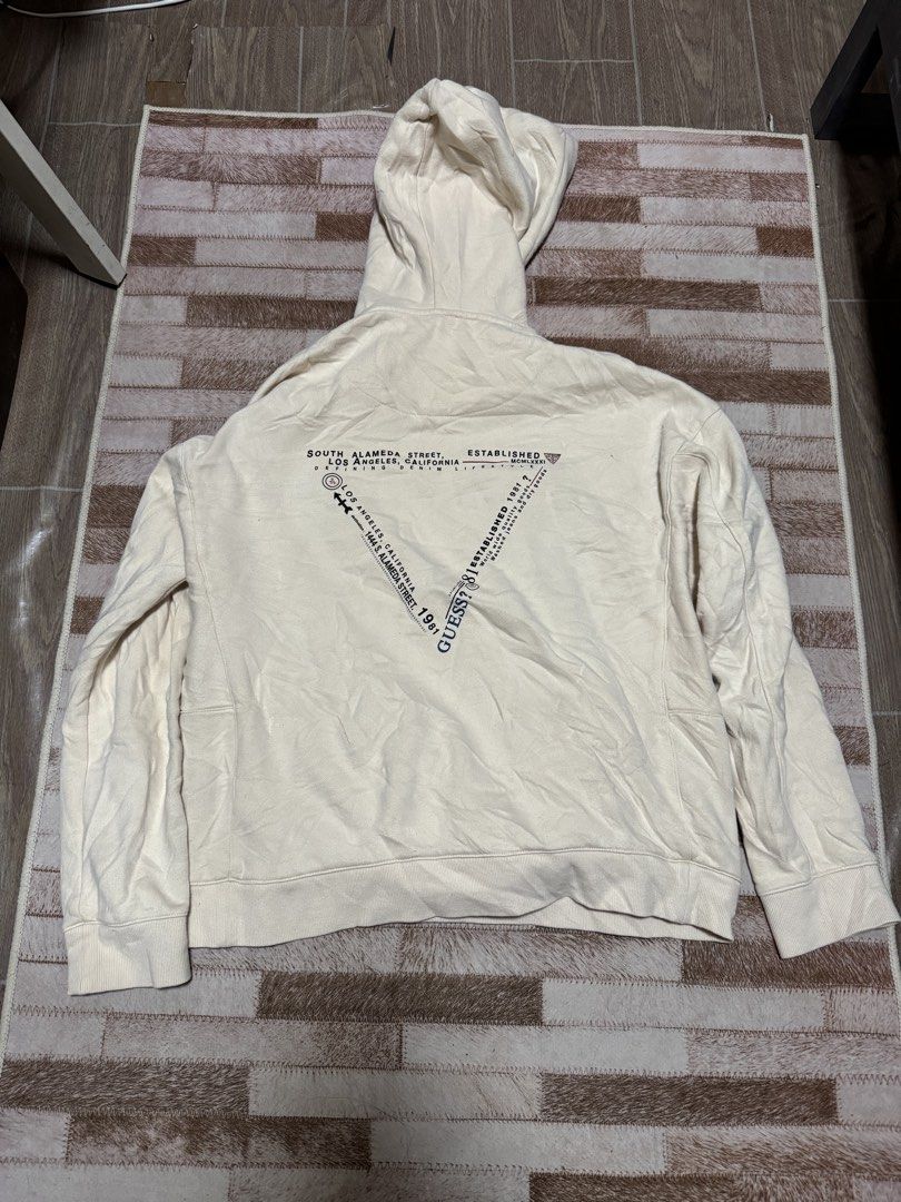 Guess Hoodie Jacket (Category: Coats, Jackets and Outerwear) located in Bacolod City. Submitted by rethreaded.co (Listing ID 1464695889, Image 3). Description: Guess Hoodie Jacket Excellent Condition Cream color No issues Size medium to large Dimes 23x26 Loc Negros Occidental📍 Unli Vouch/Vc with item for assurance✅ 650 ONLY📩📩📩.