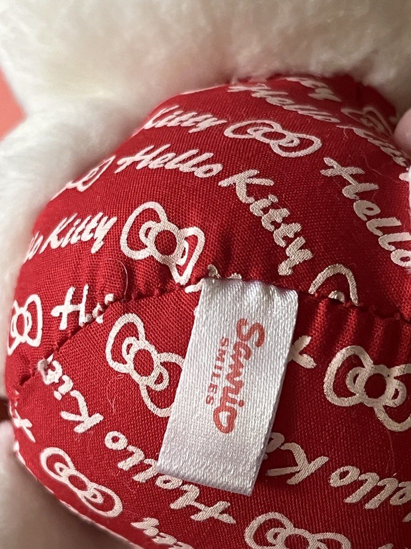 Hello kitty 30th anniversary mascot plush (Category: Plushies & Soft Toys) located in Paranaque City. Submitted by bonsaiart (Listing ID 1464631432, Image 3). Description: Pre owned Good condition 2850+sf Payment via gcash or paymaya Shipping via j&t.