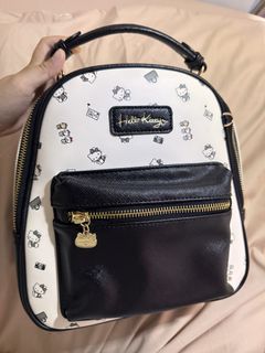 (Category: ) located in . Submitted by mimitatsboutique (Listing ID 1464717356, Image 1). Description: .