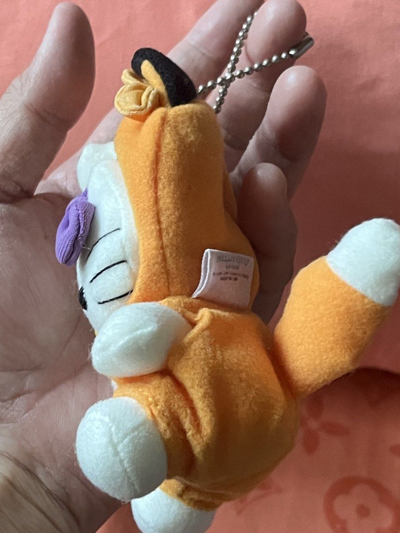 Hello kitty plush keychain Fox mascot (Category: Plushies & Soft Toys) located in Paranaque City. Submitted by bonsaiart (Listing ID 1464594441, Image 3). Description: Pre owned Good condition 1000+sf Payment via gcash or paymaya Shipping via j&t.