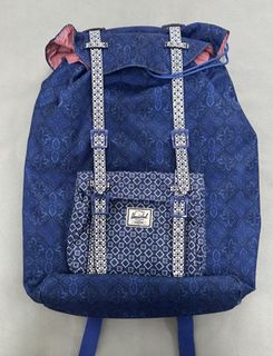 (Category: ) located in . Submitted by shophereandthere (Listing ID 1464661115, Image 1). Description: .