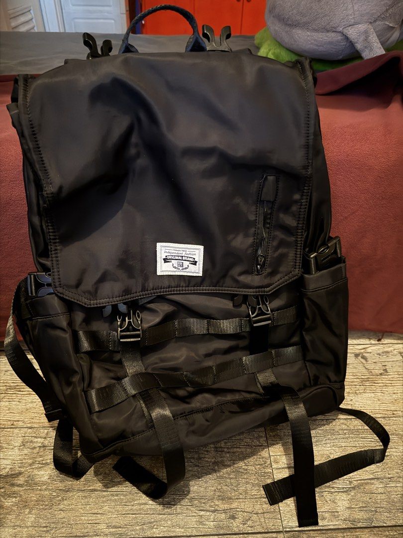 Hiking Bag (Category: Hiking & Camping) located in Las Pinas. Submitted by thedailydropx (Listing ID 1464587567, Image 1). Description: .