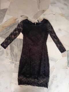 (Category: ) located in . Submitted by gadiswardrobe (Listing ID 1464767262, Image 1). Description: .
