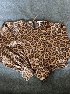(Category: ) located in . Submitted by batsgoods (Listing ID 1464641933, Image 1). Description: .