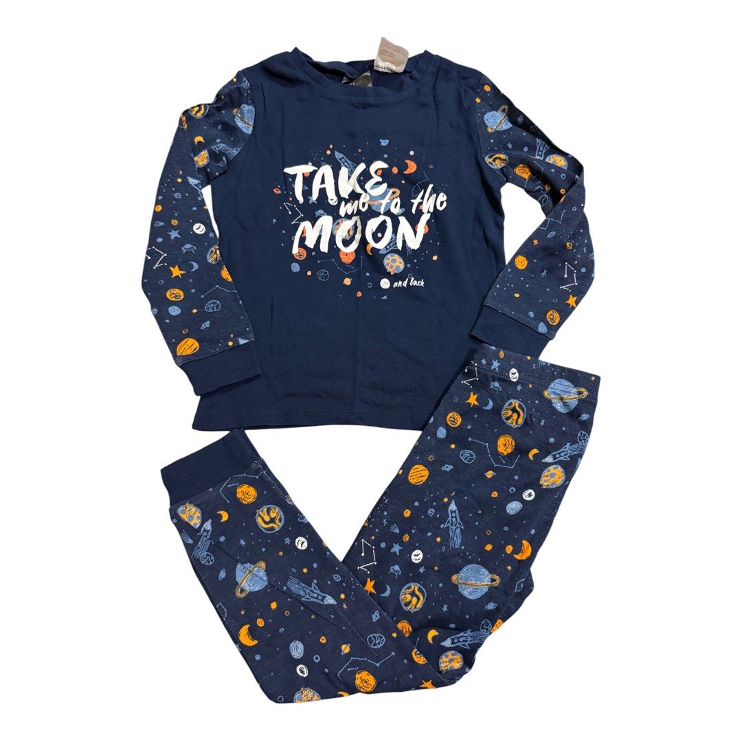 H&M Pajama toddler set (Category: Babies & Kids Fashion) located in Lipa City. Submitted by lifestyled (Listing ID 1464693593, Image 2). Description: H&M Pajama toddler set Size 5T/6 Top-Aa- 14” L- 17” Bottom- W-10.5” L-25.5” Color rate 8/10 💯 Authentic.