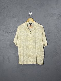 (Category: ) located in . Submitted by basicthrifted (Listing ID 1464702902, Image 1). Description: .