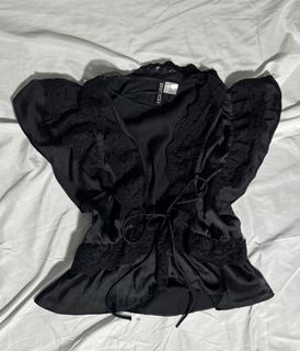 (Category: ) located in . Submitted by glossywife (Listing ID 1464586267, Image 1). Description: .
