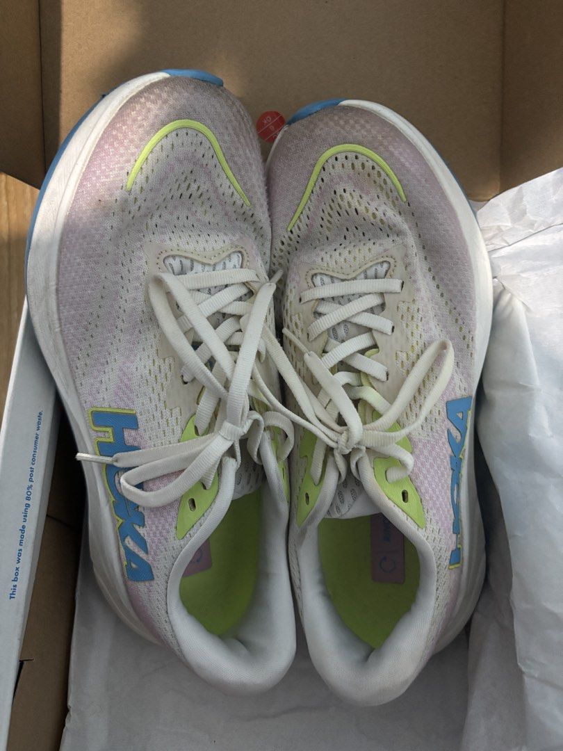 HOKA Rincon 4 (Category: Shoe inserts) located in Manila. Submitted by maaajesstic (Listing ID 1464595602, Image 2). Description: Selling my HOKA Rincon 4. Good for easy runs. US8 W Just needs cleaning. .
