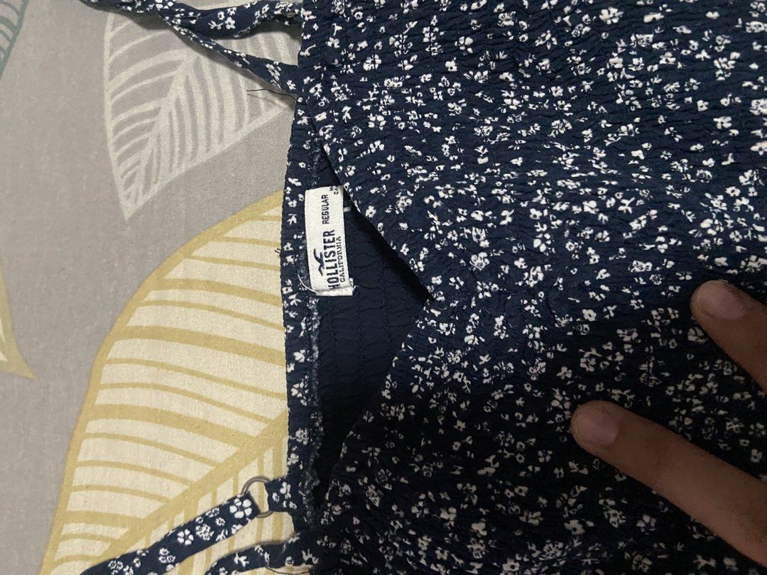 Hollister Romper (Category: Rompers) located in Manila. Submitted by truefalcon_495a65 (Listing ID 1464621343, Image 2). Description: .
