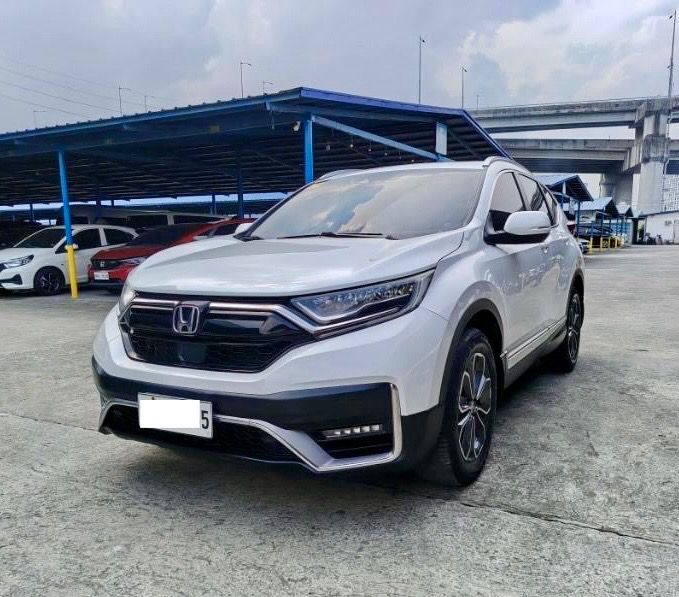 Honda CRV SX AWD Auto (Category: Used Cars) located in Quezon City. Submitted by jayjet.jayjet (Listing ID 1464588541, Image 1). Description: 2022 HONDA CRV SX AWD Automatic Transmission All wheel drive 42tkm Diesel Engine Panoramic Sunroof Push Start All Power All Original No Issues No Accidents Mechanic Inspected Complete Tools and Spare tire Price P1.198m Slightly negotiable upon viewing Financing/Trade-In Accepted Sample Financing Computation