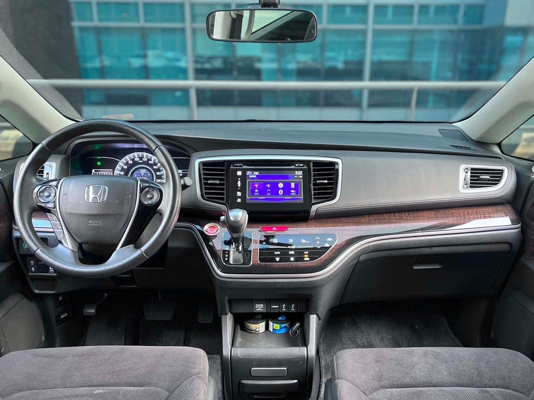 Honda Odyssey EX‼️🔥 Auto (Category: Used Cars) located in Makati City. Submitted by maby_latido05 (Listing ID 1464722658, Image 3). Description: 2018 Honda Odyssey EX 2.4 AT Gas 180K ALL-IN DP‼️🔥 (Chattel & Insurance Included) 4yrs - 22,781 3yrs - 27,473 4yrs - 38,024 *Higher cashout will lower monthly payments FREE Transfer of Ownership FREE Detailing FREE Autoloan Processing FREE OBD Car Scanning ✅️ NO MILEAGE TAMPERING GUARANTEED 1st Owned M