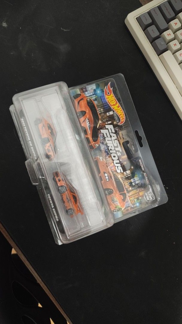 Hot Wheels Premium & mainlines (Category: Vehicle & Diecast Models) located in Manila. Submitted by silvergem-85ff (Listing ID 1464745862, Image 1). Description: Hotwheels premium japan card and also mainlines. ill include the protector and sintra board for free cavite.