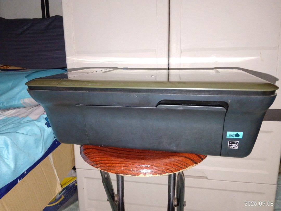 HP Deskjet Ink Advantage 2060 All in one printer (Category: Printers, Scanners & Copiers) located in Quezon City. Submitted by aimcroft88 (Listing ID 1464735731, Image 3). Description: HP Deskjet Ink Advantage 2060 All in one, print, copy, scan. In good working condition. I always genuine ink kaya maganda pa rin ang printing quality niya. Inclusions: Printer unit Power Cable USB cable 5 genuine HP 704 empty ink cartridges Natanggal lang yung pape