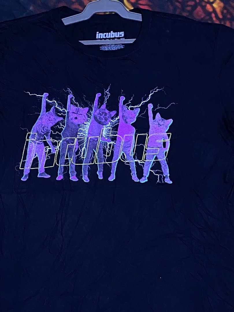 INCUBUS (Category: Activewear) located in Cebu City. Submitted by tjoafh (Listing ID 1464742976, Image 2). Description: XL.