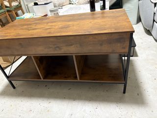 (Category: ) located in . Submitted by lzhlee (Listing ID 1464724316, Image 1). Description: .