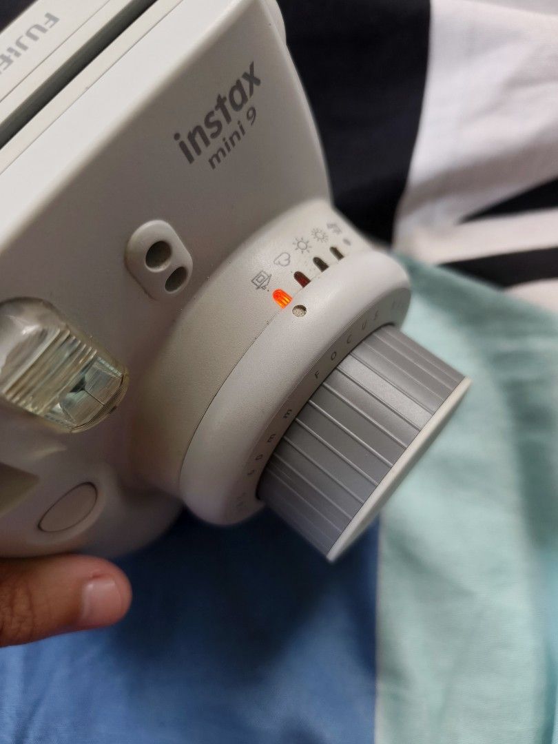 INSTAX MINI 9 (Category: Cameras) located in Alcala. Submitted by sthencvleur (Listing ID 1464694330, Image 2). Description: RUSH SALE ‼️ Fujifilm Instax Mini 9 Price: 1.5k nlangg RFS: need po ng funds to support my education huhu 👀 Inclusions: ✅ Instax Mini 9 Camera (Smokey White) ✅ Leather Case ✅ Wrist Strap ✅ 2 AA batteries 👌🏻 Honest Issues: 🔴 minor signs of usage, doesn't affect the outcome 📍ALCALA, PANG MOP: GCASH can ship thru LBC ! dm