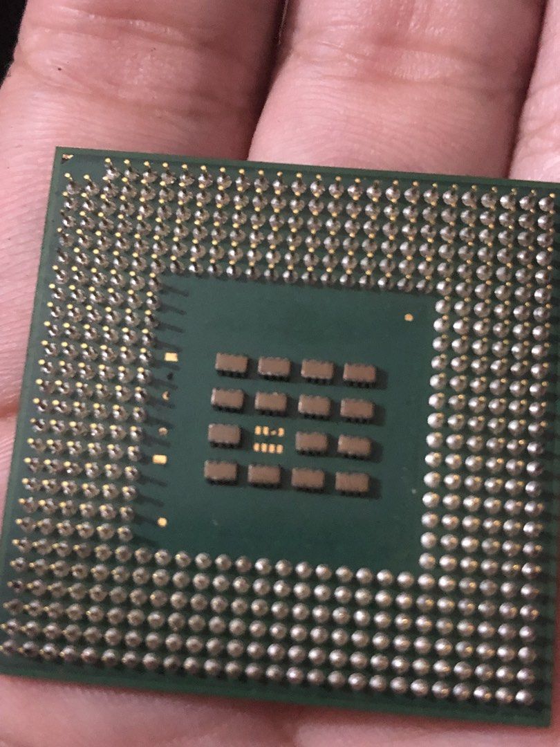 Intel Pentium 4 2.0 GHz SL6R CPU Processor (Category: Computer Parts) located in Manila. Submitted by yegoo751 (Listing ID 1464677593, Image 3). Description: - Intel Pentium 4 Processor - Speed: 2.0 GHz - Cache: 512KB - Voltage: 1.5V - Model: SL6R - Made in the Philippines - Pins are intact - Selling as is.