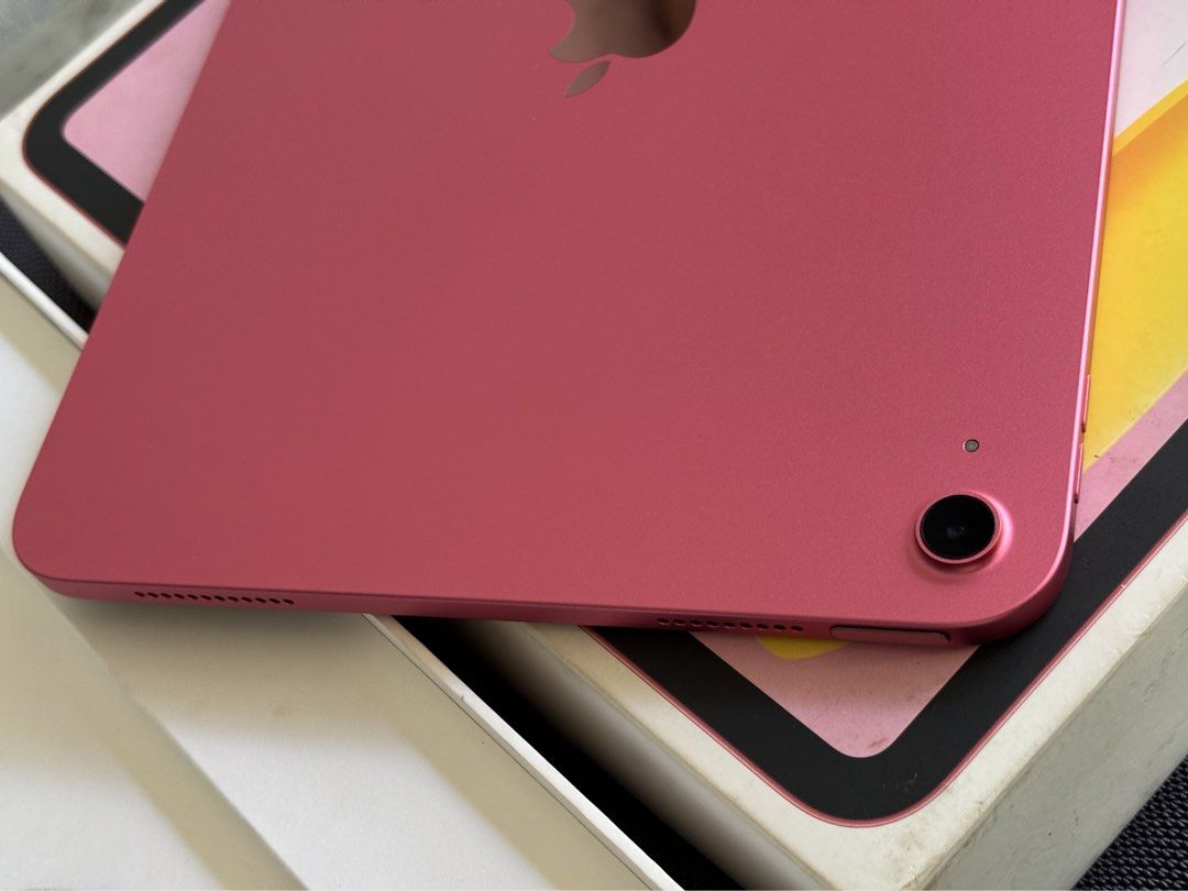 iPad 11th gen (A16) 128Gb Pink (Category: iPad) located in Manila. Submitted by chipori_haze (Listing ID 1463219772, Image 3). Description: FOR SALE RUSH MY PERSONAL IPAD iPad 11th Gen (A16) 128GB No Any Dents & Scratches | Ready To Use! ✔️Power Mac Purchased ✔️Wi-Fi Used Only ✔️Under Warranty till 2027 ✔️96% Battery Health ✔️123 Cycle Count ✔️Touch ID Working ✔️True Tone Working INCLUSIONS: Original Box Same IMEI, Original Cord and Adapter & Cas