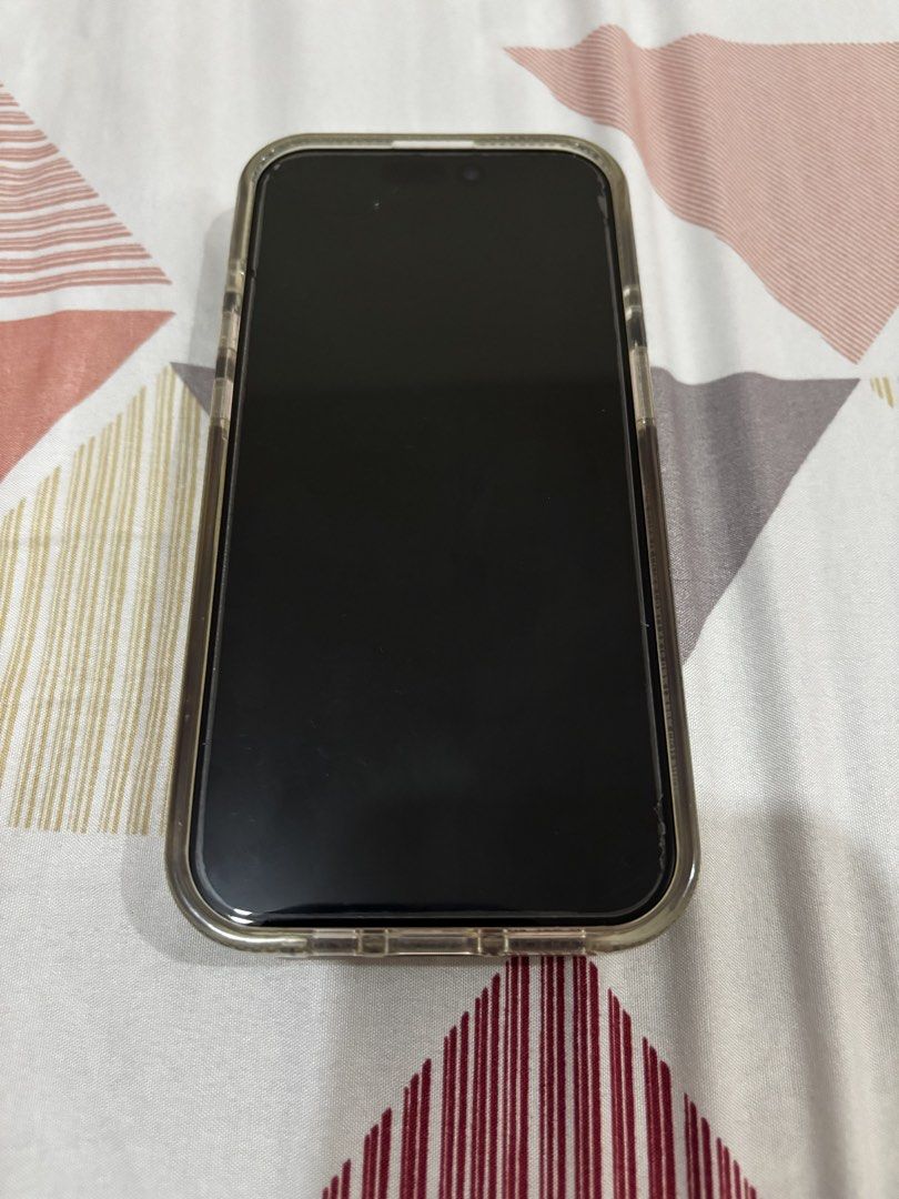 Iphone 15 Pro 256gb (Category: iPhone 15 Series) located in Quezon City. Submitted by archer417 (Listing ID 1464575892, Image 3). Description: Iphone 15 Pro 256gb With original box and free case .