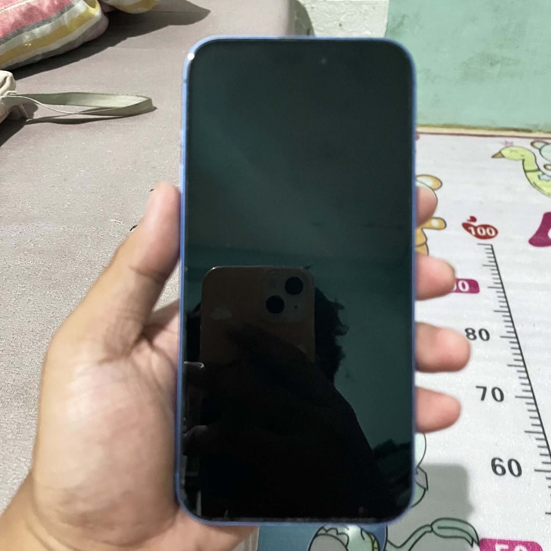 Iphone 16 Plus 128GB Ultramarine (Category: iPhone 16 Series) located in Tuguegarao City. Submitted by lemdulin_ (Listing ID 1464712871, Image 3). Description: "Helping a friend" Apple iPhone 16 Plus features a 6.7-inch Super Retina XDR OLED display, an Apple A18 chip, and an 8GB RAM setup. Item Details & Identification Model: iPhone 16 Plus Color: Ultramarine Storage Capacity: 128GB Model Number: MXVX3ZP/A (Model A3290) Serial Number: FP9760RHH0