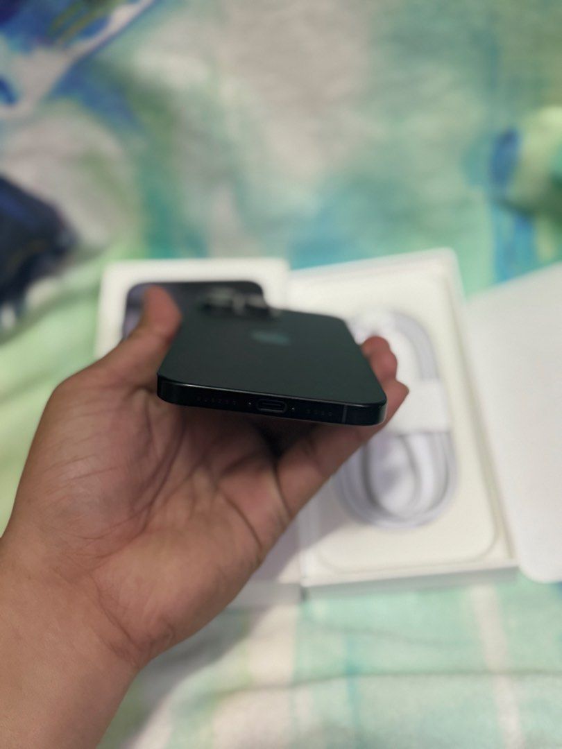 IPHONE 16 PRO MAX 256 (Category: iPhone 16 Series) located in Manila. Submitted by lindobels (Listing ID 1464667591, Image 2). Description: FOR SALE IPHONE 16 PRO MAX 256GB BLK GOOD CONDITION OPENLINE NO HISTORY OF REPAIR 100BATT 0cc NO ISSUE .