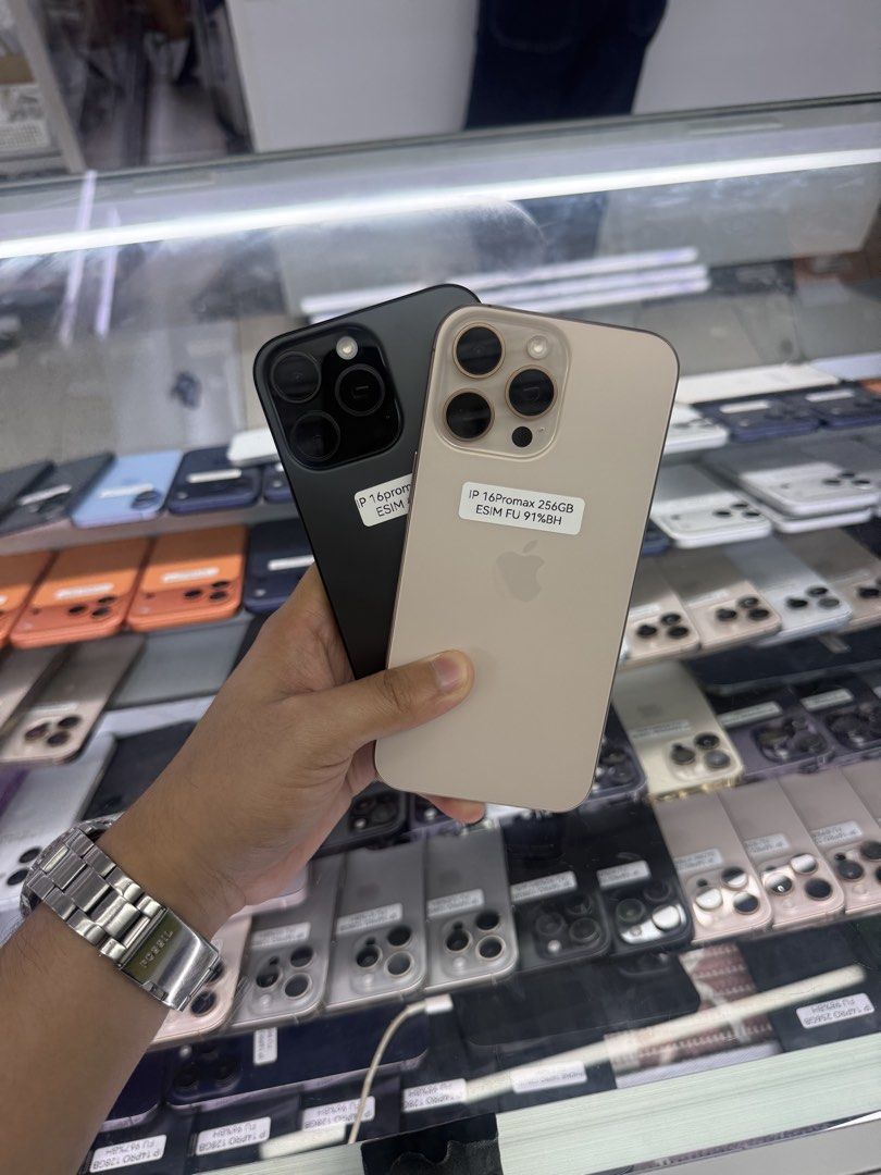 iPhone 16 Pro Max 256GB E-SIM Openline 91% Battery Health (Category: iPhone 16 Series) located in San Juan City. Submitted by Khalidmgdla08 (Listing ID 1464708599, Image 1). Description: FOR SALE | TRADE/SWAP Price: 43,999 On hand: iPhone 16 Pro Max✔️ 256GB ✔️ E-SIM OPENLINE ✔️ 91% Batt health ✔️ 100% Original ✔️ 99% Makinis ✔️ 99% Smooth ✔️ NOT REFURB ✔️ NO HIDDEN ISSUES ✔️ NEVER BEEN REPAIRED ✔️ TEST TO SAWA✔️ FREE 3-UTOOLS ✔️ ANY MODEL OF IPHO