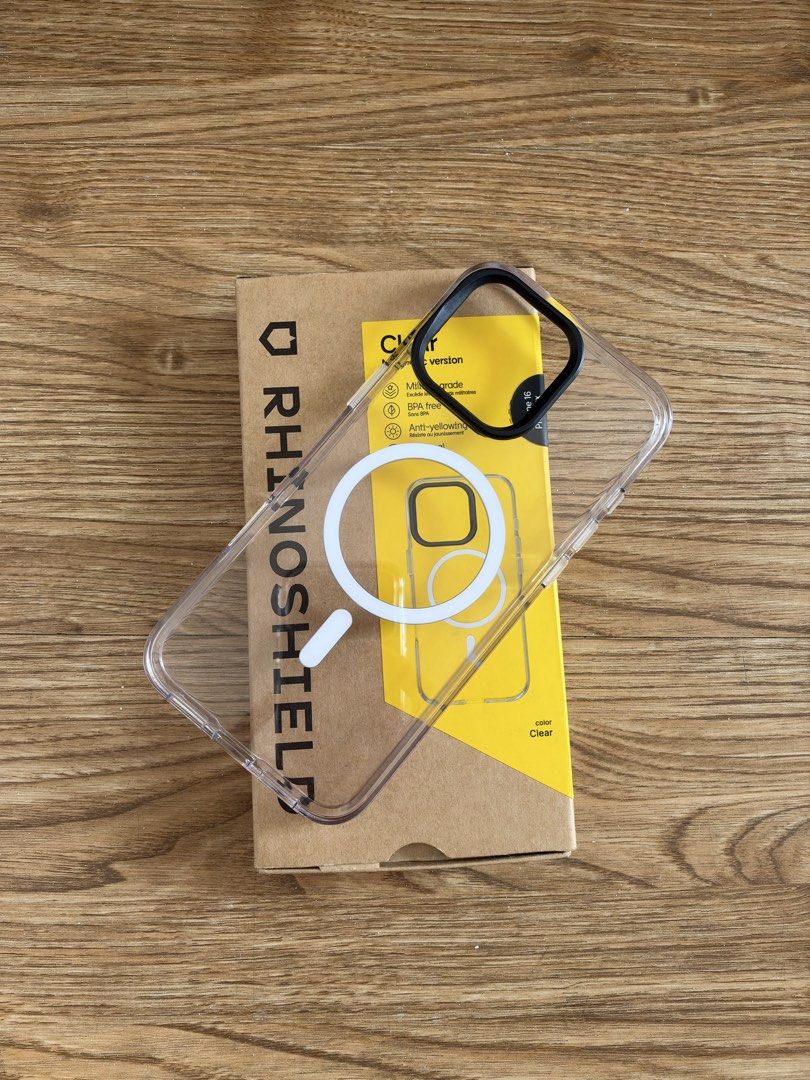 iPhone 16 Pro Max Cases (Category: Cases & Sleeves) located in Pasig City. Submitted by lavenice (Listing ID 1464632642, Image 2). Description: Price depends on the case and its condition Pm Loc pasig Tia.