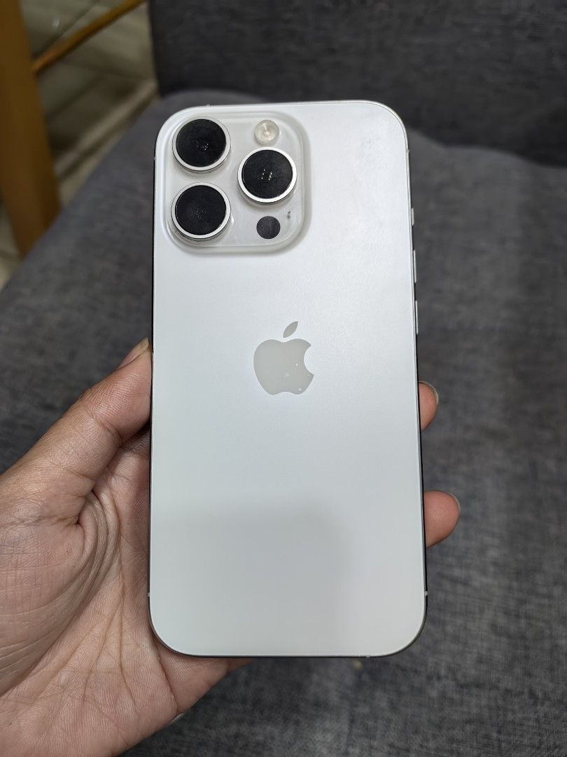 IPhone 16pro 256gb 89%batt health (Category: iPhone 16 Series) located in Mandaluyong City. Submitted by liechenlie94290 (Listing ID 1464768996, Image 1). Description: Rush IPhone 16pro 256gb 89%batt health Light used 41k NTC approve Open line Makin is pwede sa maselan For pick up only Negotiable da sure buyer .