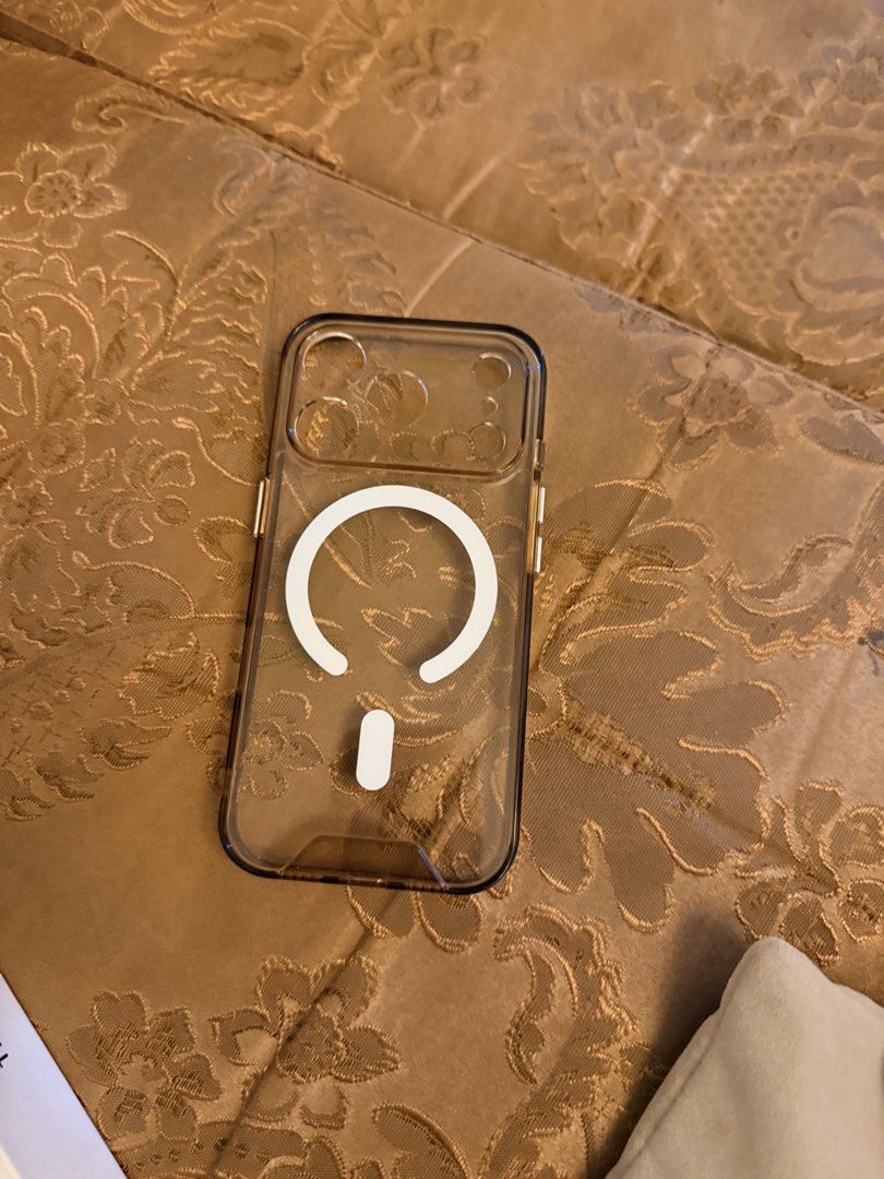 Iphone 17 pro clear case (Category: Cases & Sleeves) located in Bacoor. Submitted by dosmarias. (Listing ID 1464743969, Image 1). Description: - Designed specifically for iPhone 17 Pro - Transparent clear case to showcase your phone's original look - Built-in magnetic ring for easy wireless charging - Durable material providing solid everyday protection - Excellent pre-owned condition.