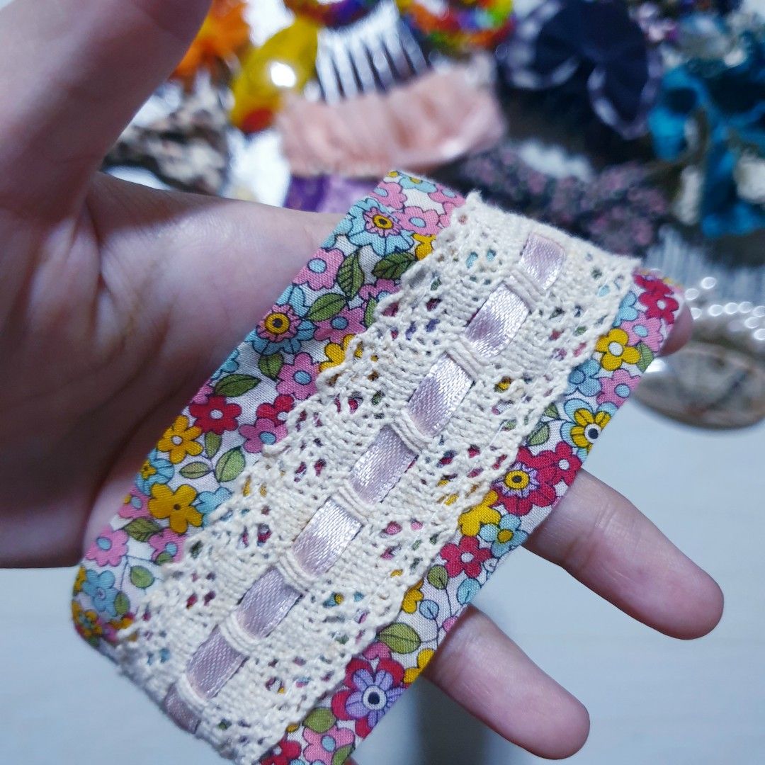 Japan Accessories (Category: Hair Accessories) located in Rizal. Submitted by littlehelena (Listing ID 1464625089, Image 3). Description: Take All High Quality Accessories!!!!.