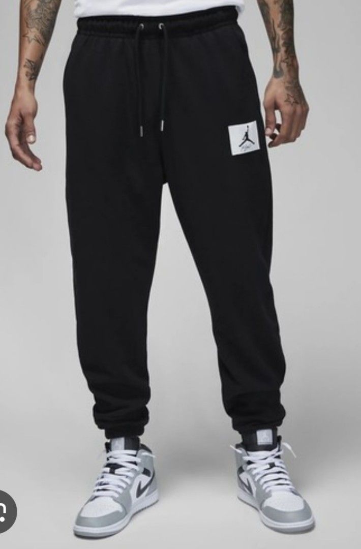 Jordan essentials jogger pants (Category: Joggers) located in Bulacan. Submitted by ryldeal030912 (Listing ID 1464698730, Image 1). Description: excellent condition medium 30-32" waistline 39" lenght.