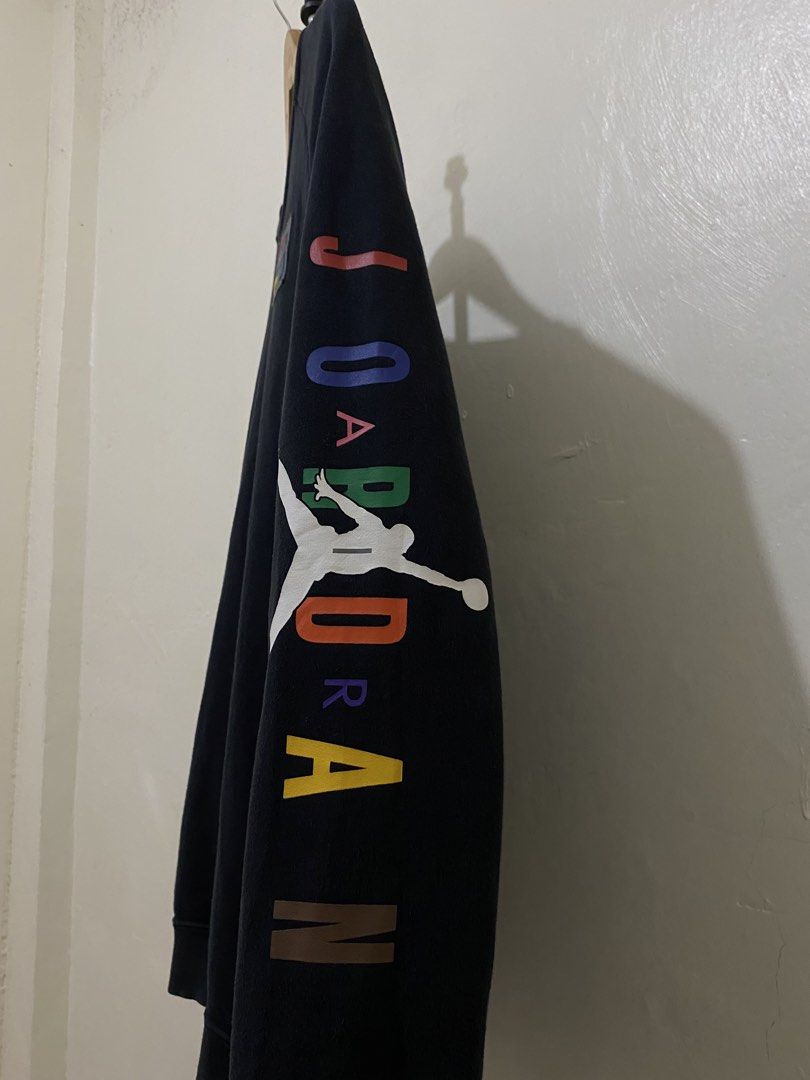 jordan pullover (Category: Hoodies) located in Marikina City. Submitted by andreioruga (Listing ID 1464742190, Image 3). Description: size: medium width 21.5 | length 27.5 color rate: 10/10 issue: none condition: as new dm 📩.