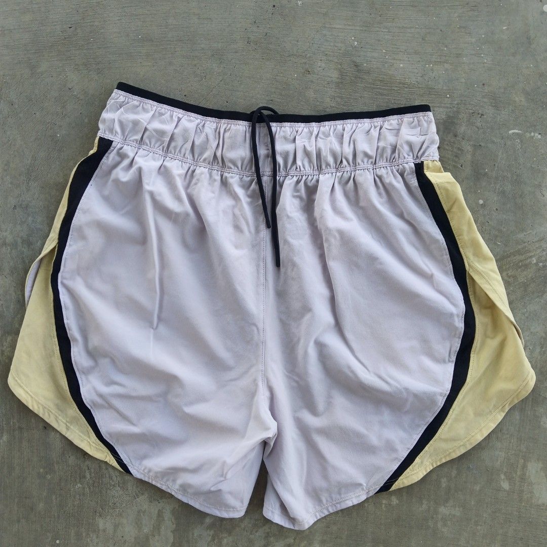 Jordan womens high waisted barely grape shorts (Category: Shorts) located in Manila. Submitted by leighdizon22 (Listing ID 1464619213, Image 2). Description: Jordan womens high waisted barely grape shorts ‎ ‎width: 30-40 ‎length: 16 ‎leg opening: 14.