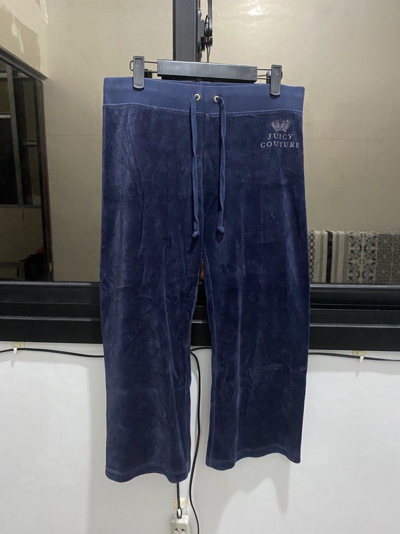 Juicy couture (Category: Other Bottoms) located in Manila. Submitted by vizcarrach03925 (Listing ID 1464717314, Image 1). Description: .