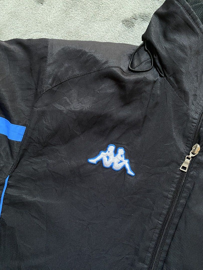 Kappa windbreaker w/ packable hood (Category: Hoodies) located in Catarman. Submitted by value.fits (Listing ID 1464578687, Image 3). Description: Size:L Dimes:23x25.