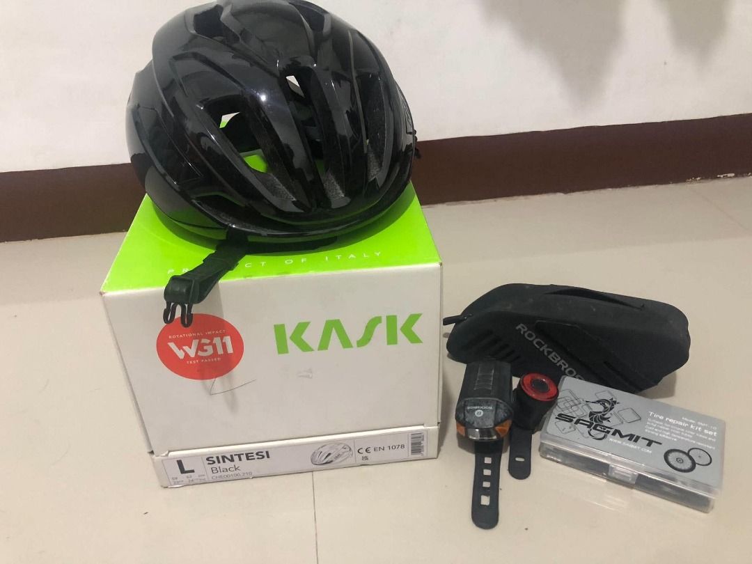KASK BIKE HELMET SINTESI LARGE (Category: Bicycles) located in Paranaque City. Submitted by rhick.chua (Listing ID 1464654281, Image 1). Description: FOR SALE: KASK SINTESI BIKE HELMET LARGE 5,000 pesos Freebies: Head light Rockbros + Tail light Rockbros+ Sagmit Tire repair kit + Framebag Rockbros Note: Original Price is 7,000 Location: Waltermart Bicutan (Pwede meet-up doon) RFS: Trying to buy for a smaller size.