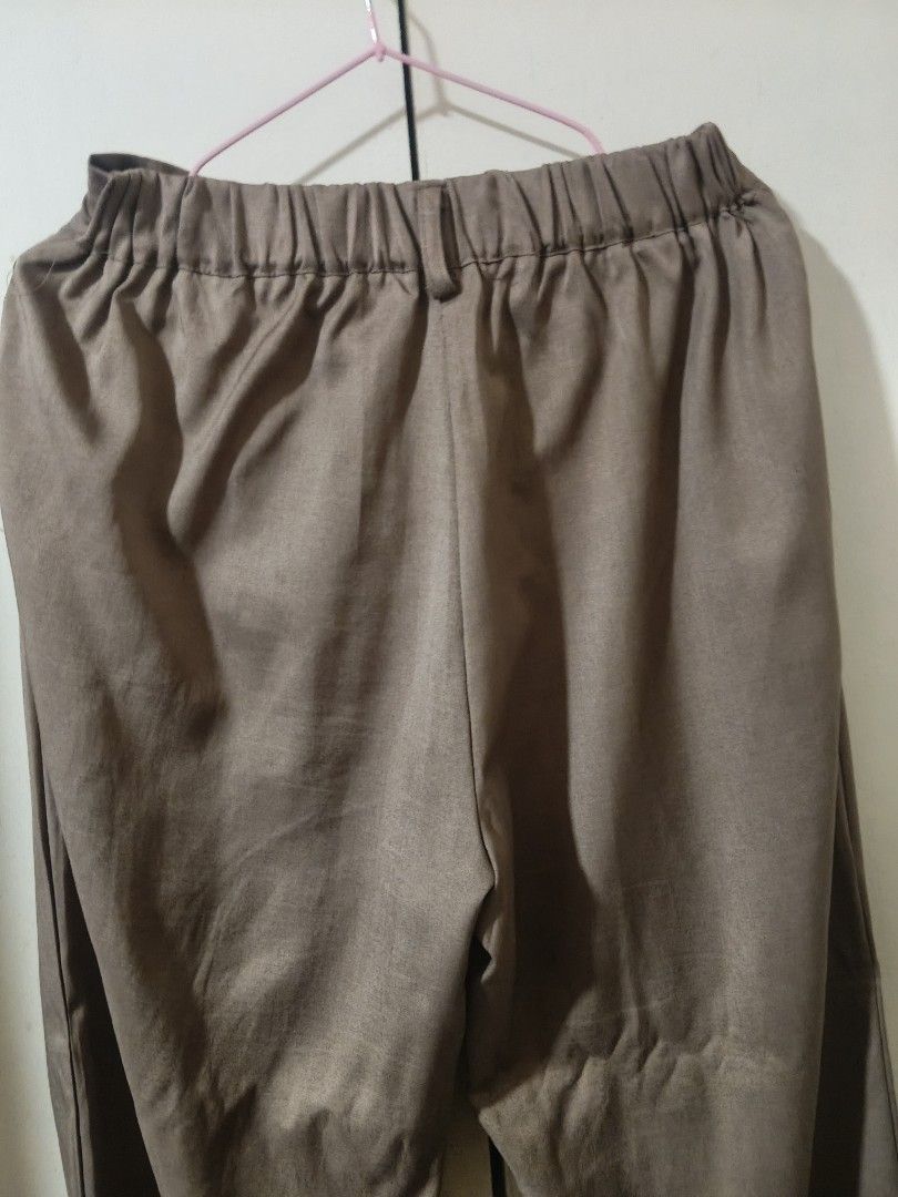 Khaki Vietnam Pants (Category: Other Bottoms) located in Binan City. Submitted by ajsdcruz (Listing ID 1464697118, Image 3). Description: used once M-XL.