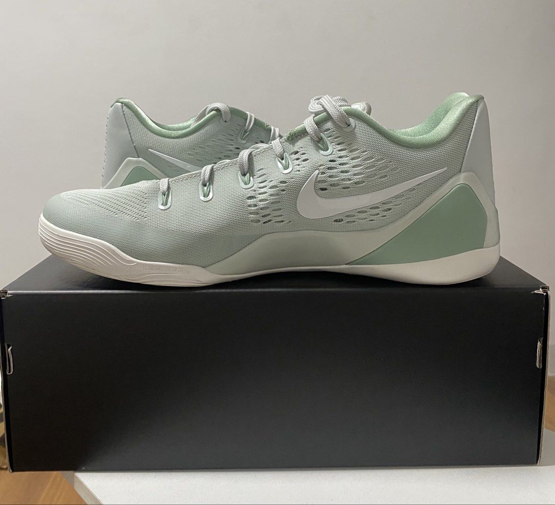 Kobe 9 Steam (Category: Sneakers) located in Quezon City. Submitted by jkdgzmn (Listing ID 1464720553, Image 3). Description: FS Only Kobe 9 Steam Size 13 Used twice wooden court Issues : no shoe tree.