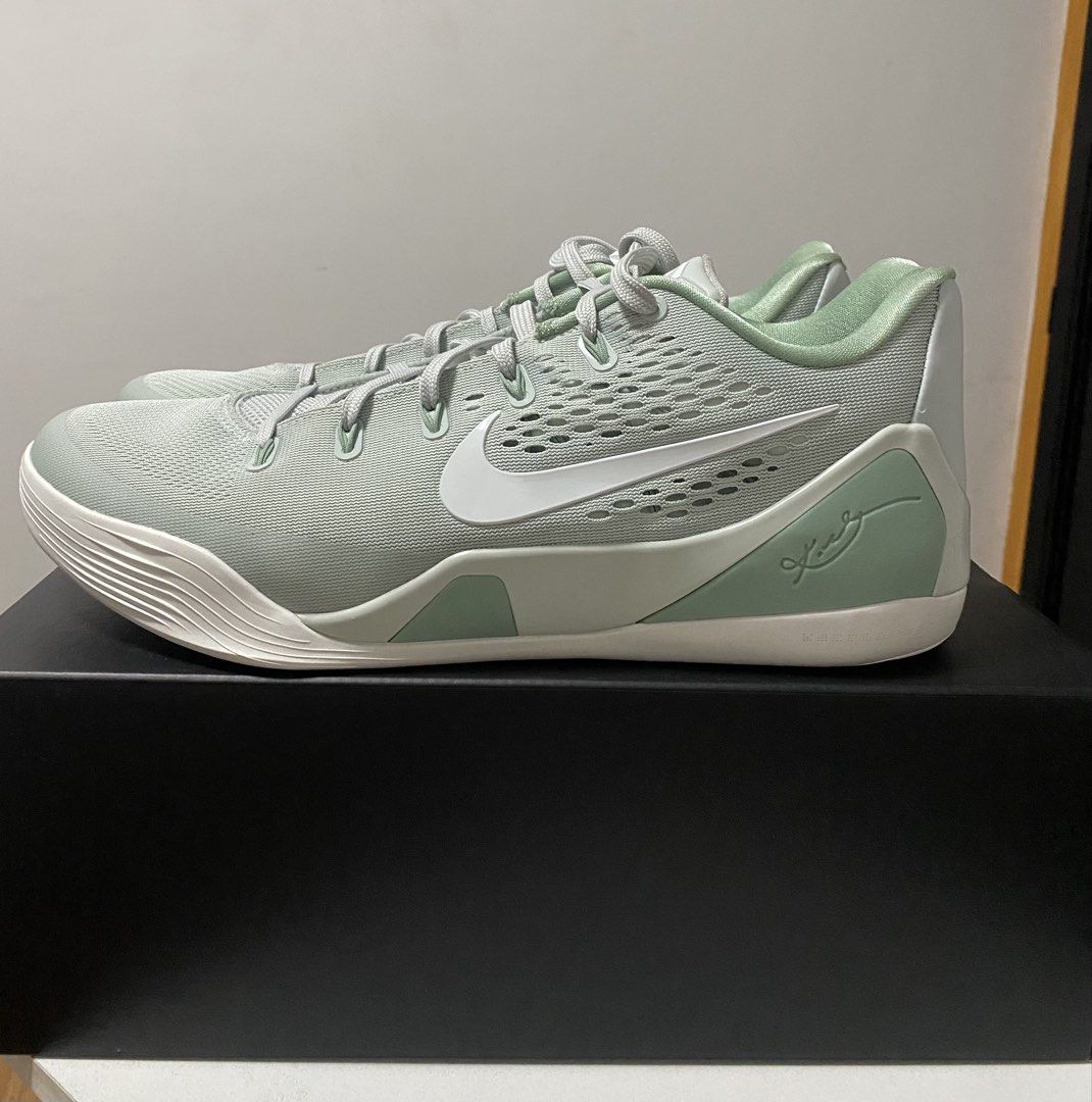 Kobe 9 Steam (Category: Sneakers) located in Quezon City. Submitted by jkdgzmn (Listing ID 1464720553, Image 2). Description: FS Only Kobe 9 Steam Size 13 Used twice wooden court Issues : no shoe tree.
