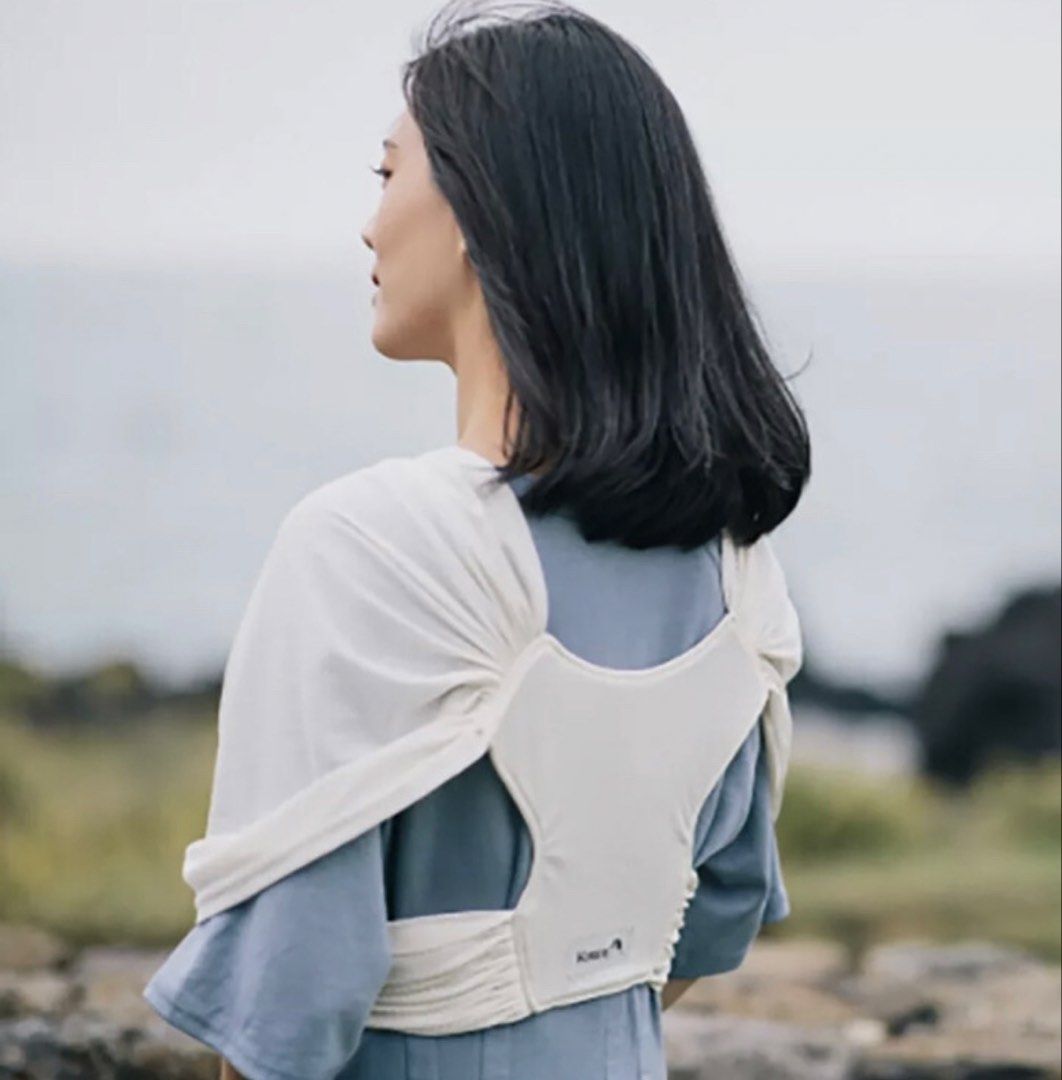 Konny Baby Carrier (Category: Carriers & Slings) located in Pasig City. Submitted by preloved_pcs (Listing ID 1464608730, Image 2). Description: .