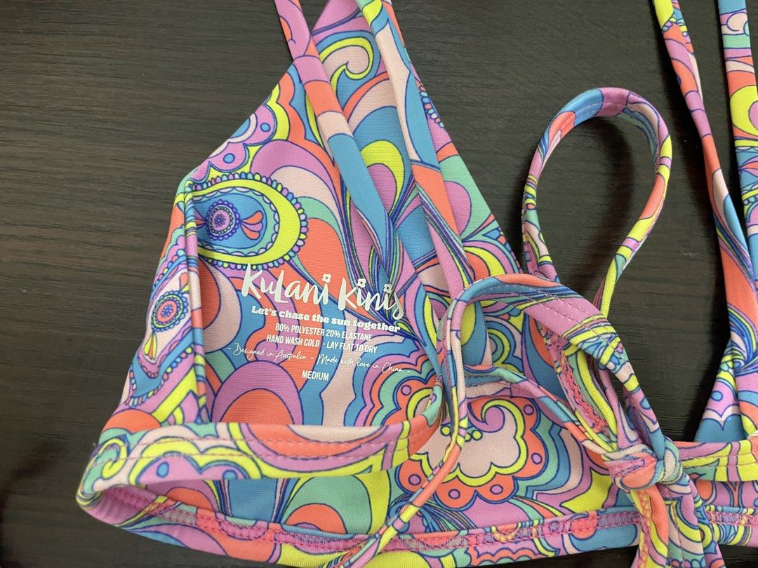 Kulani Kinis Bikini Top (Category: Bikinis & Swimsuits) located in Marilao. Submitted by jgcloset (Listing ID 1464679942, Image 3). Description: RFS: too small for me Medium on tag Fits XS-S.