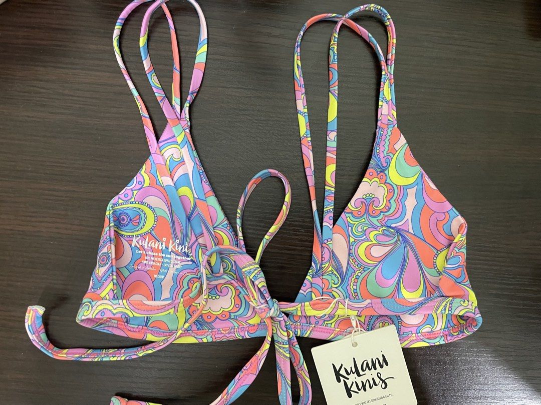 Kulani Kinis Bikini Top (Category: Bikinis & Swimsuits) located in Marilao. Submitted by jgcloset (Listing ID 1464679942, Image 2). Description: RFS: too small for me Medium on tag Fits XS-S.