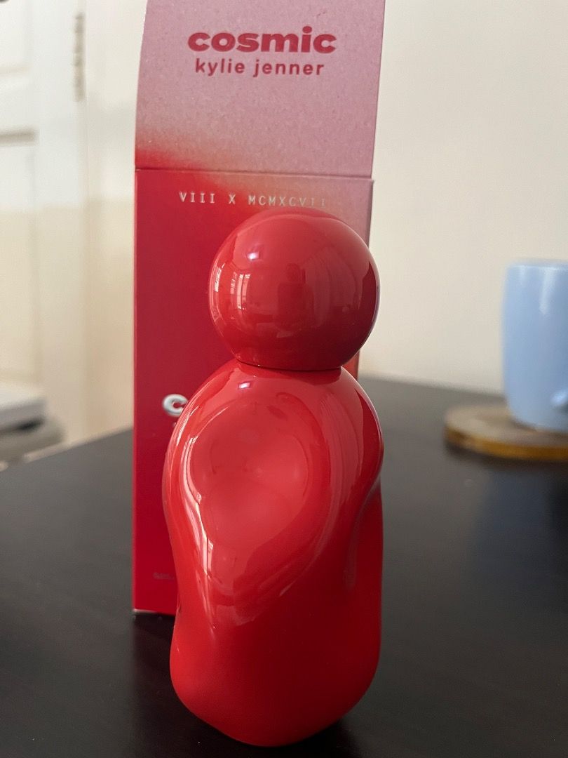 Kylie Jenner Cosmic Intense Eau de Parfum 50ml (Category: Fragrance & Deodorants) located in San Fernando. Submitted by kayr_ (Listing ID 1464598573, Image 1). Description: - Kylie Jenner Cosmic Intense Eau de Parfum - 50ml bottle - Intense version - tried three times - almost new - vanilla scent.